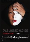 Djinda Kane dans Pas assez Noire - Comédie des 3 Bornes