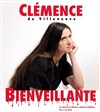 Clémence de Villeneuve dans Bienveillante - Le Paris de l'Humour