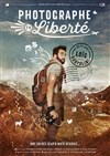 Loïc Bartolini dans Photographe en liberté - Théâtre Roger Lafaille