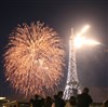 14 Juillet 2013 Feu d'Artifice au pied de la Tour Eiffel à Paris sur un bateau navigant - Péniche La Sans Souci