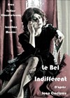 Le bel indifférent - La Barricade