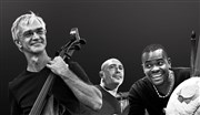 World Kora Trio + Keyvan Chemirani Studio de L'Ermitage Affiche