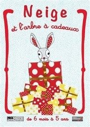 Neige et l'arbre à cadeaux Thtre Beaux-Arts Tabard Affiche