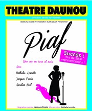 Piaf une vie en rose et noir Thtre Daunou Affiche