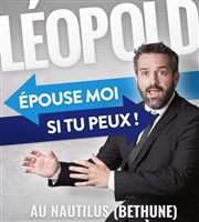 Léopold dans Epouse moi si tu peux Nautilus Bar Affiche