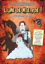 Lune de mierde Paradise Rpublique Affiche