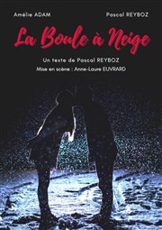 La boule à neige Le Rideau Rouge Affiche