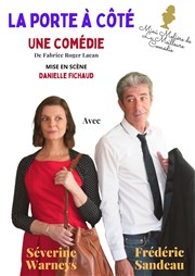 La porte à coté Comdie de Besanon Affiche