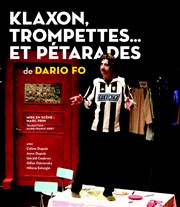 Klaxon, trompettes et pétarades | de Dario Fo Thtre 14 Affiche