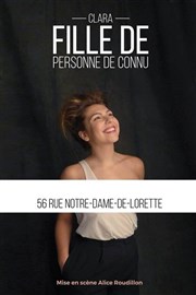 Clara dans Fille de personne de connu Frequence Caf Affiche