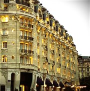 Visite guidée : Le Pari(s) de Monsieur Haussmann | par Théo Place de l'Opra Affiche