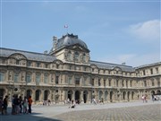 Visite guidée : visite du louvre extérieur en tant que palais | par Loetitia Mathou Mtro Louvre-Rivoli Affiche