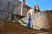 Visite insolite : Promenade avec Mme de Lapérouse, Albi au siècle des lumières Office de tourisme d'Albi Affiche