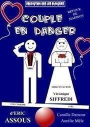 Couple en danger Pelousse Paradise Affiche