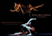 Entre deux chaises | Mémoire d'une terre Thtre Acte 2 Affiche