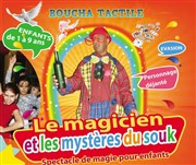 Le magicien et les mystères du souk par Boucha Tactile Le Voltigeur Affiche