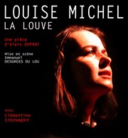 Louise Michel, La louve Au Vieux Balancier Affiche