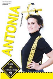 Antonia de Rendinger dans Antonia de Rendinger pose les fondations La Basse Cour Affiche